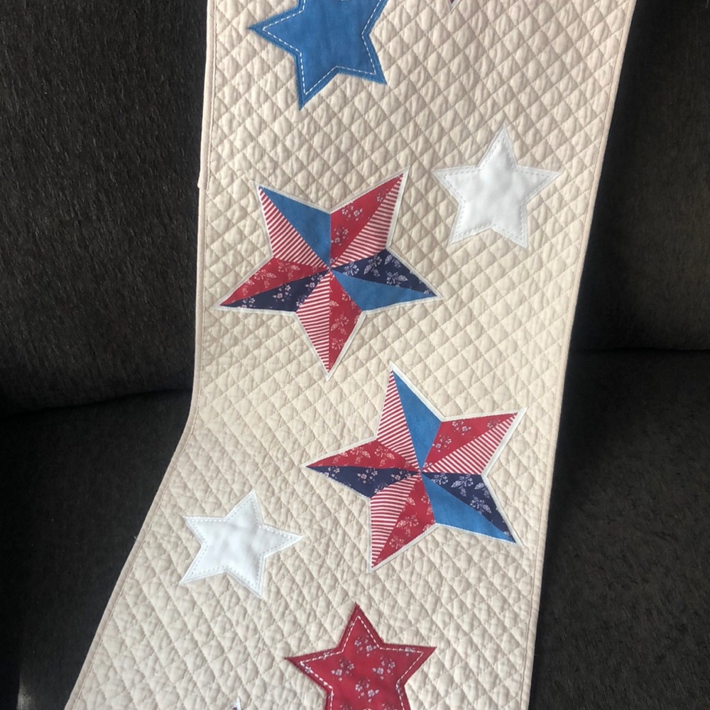 TOMMY BAHAMA Patriotic Table Runner